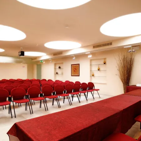 Otel Grand Mediterranee 4*