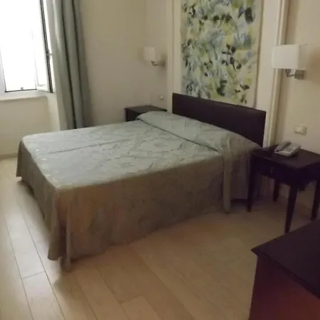 Hotel Grand Mediterranee 4*