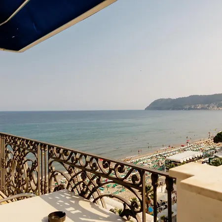 Grand Mediterranee Hotel