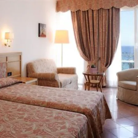 Hotel Lvg Collection - Grand Mediterranee 4*