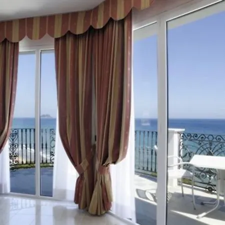 Lvg Collection - Grand Mediterranee Hotel Alassio