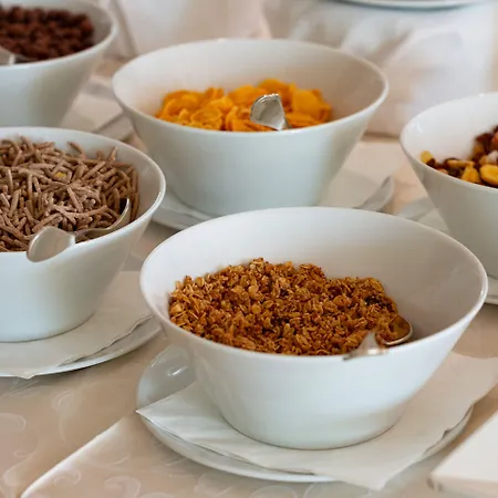 Grand Mediterranee Hotel