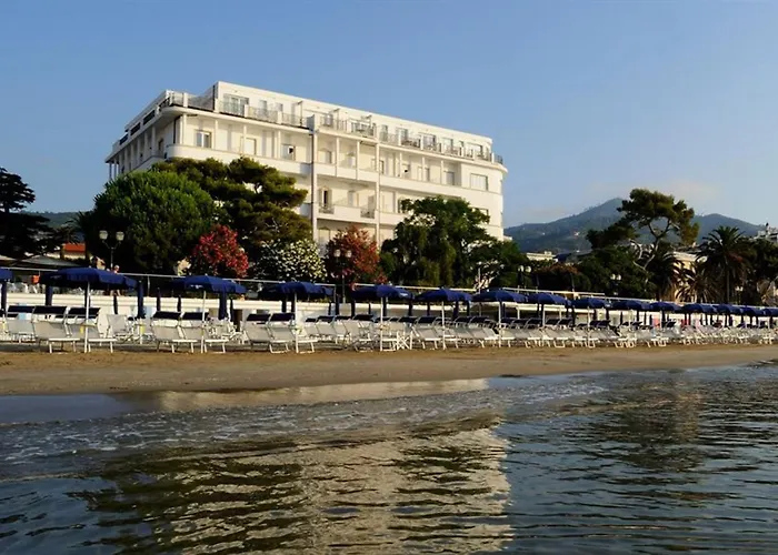 Hotel Lvg Collection - Grand Mediterranee Alassio