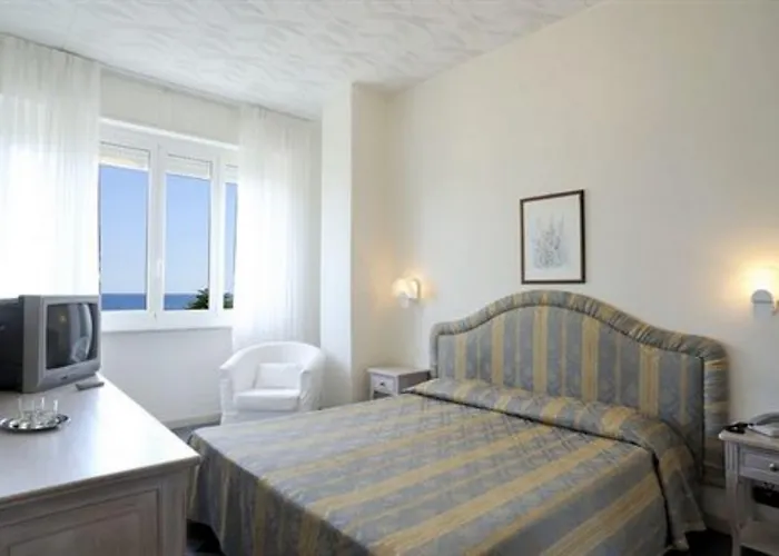 Отель Lvg Collection - Grand Mediterranee 4*