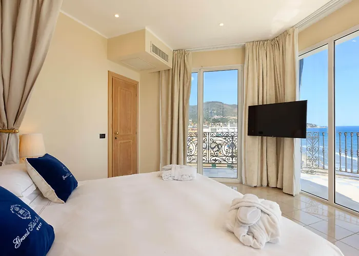 Lvg Collection - Grand Mediterranee Hotell