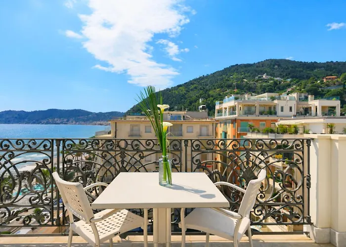 Отель Lvg Collection - Grand Mediterranee 4*