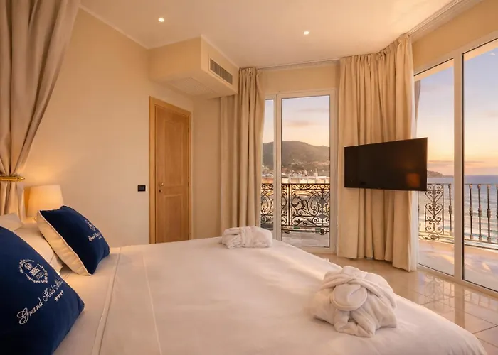 Lvg Collection - Grand Mediterranee Отель 4*