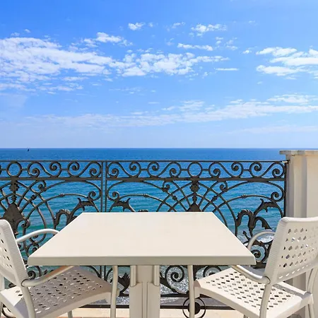 Отель Lvg Collection - Grand Mediterranee 4*