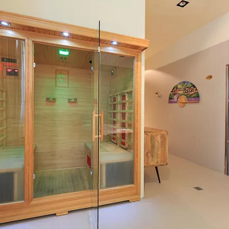 Lvg Collection - Grand Mediterranee 4* Алассио