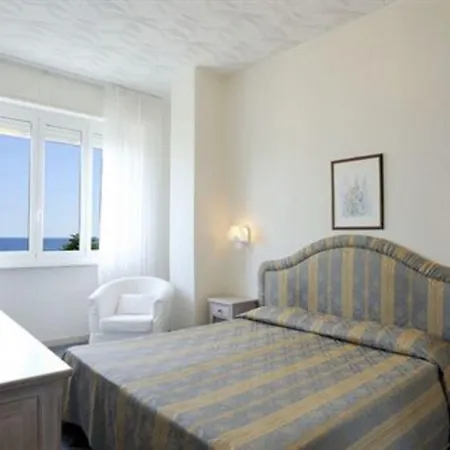 Отель Lvg Collection - Grand Mediterranee 4*