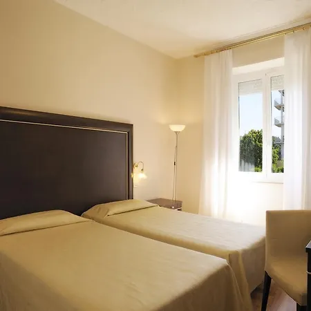 Grand Mediterranee Hotel 4*