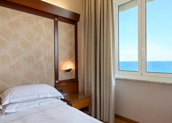 Szálloda Lvg Collection - Grand Mediterranee Alassio