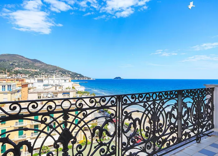 Lvg Collection - Grand Mediterranee 4*