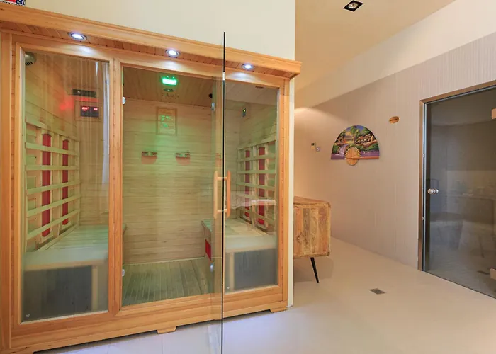 Lvg Collection - Grand Mediterranee 4* Αλάσιο